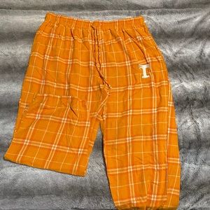 tennessee 🤮 pajama pants.